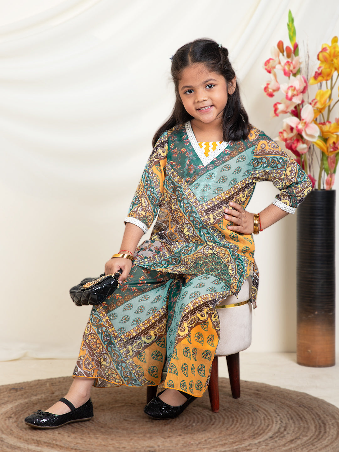 Patch Print Kurti & Palazzos With Inner Top