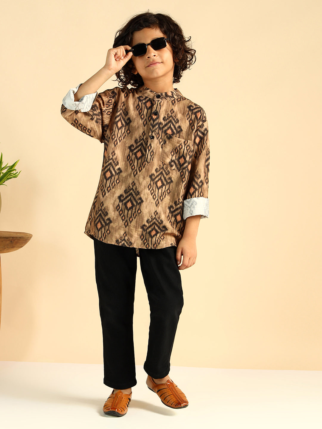 Ikkat Print Short Kurta For Boys