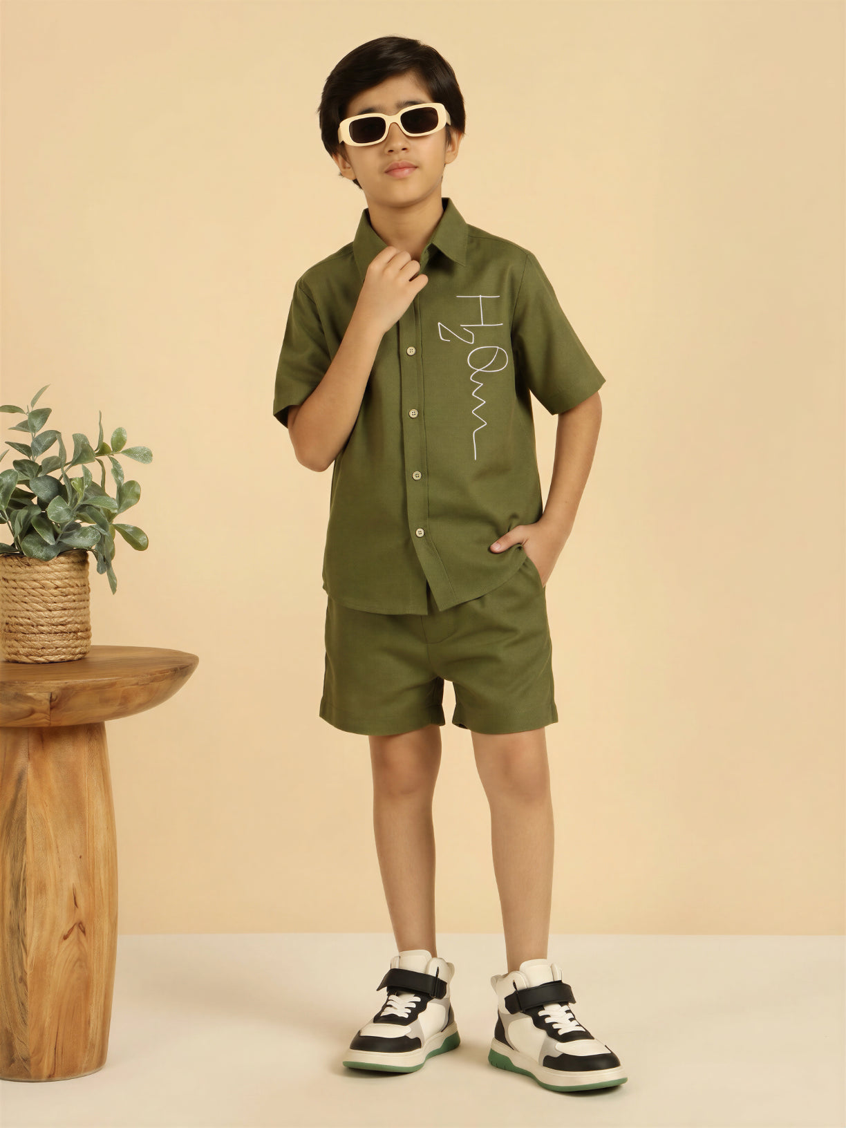 Olive Green Cotton Shirt Collar Solid Green Cotton Shirt With Shorts