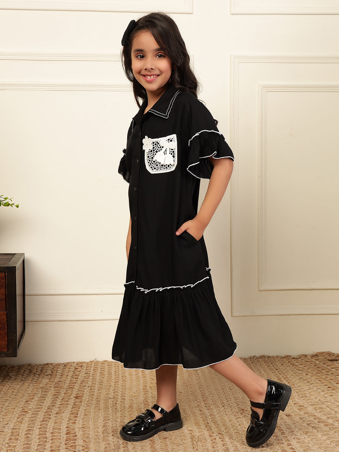 Thread Detailing Shirt Dress