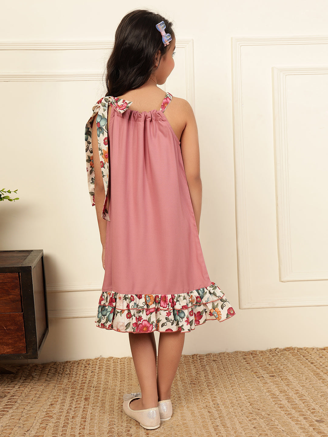 Halter Neck Tiereddress