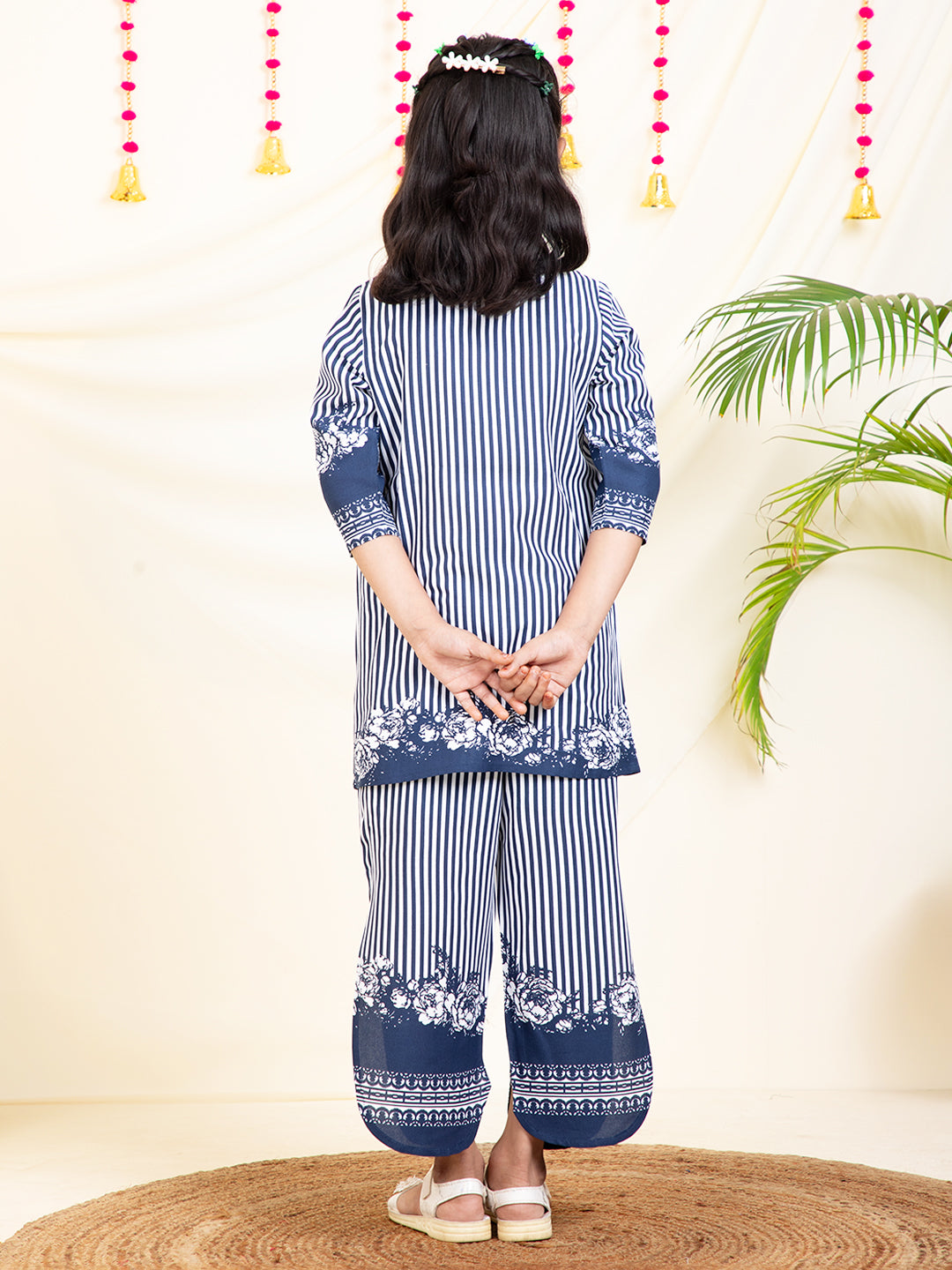 Striped Shirt With Slit Pants