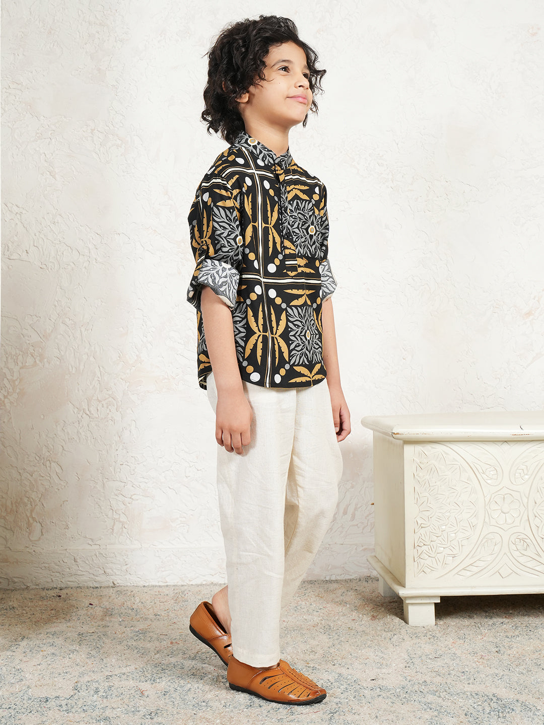 Placement Print Kurta For Boys