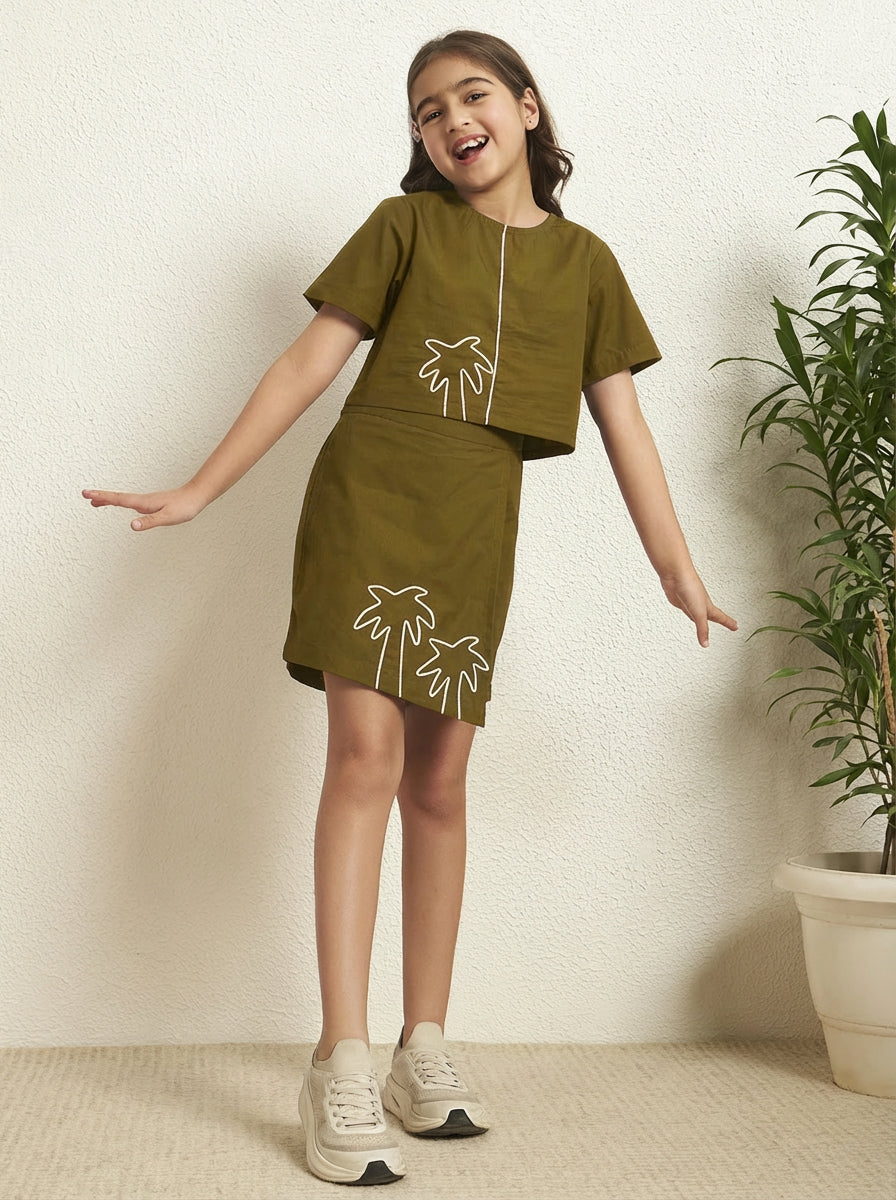 Olive Green Cotton Poplin Solid Round Neck Girls Co-Ord Set