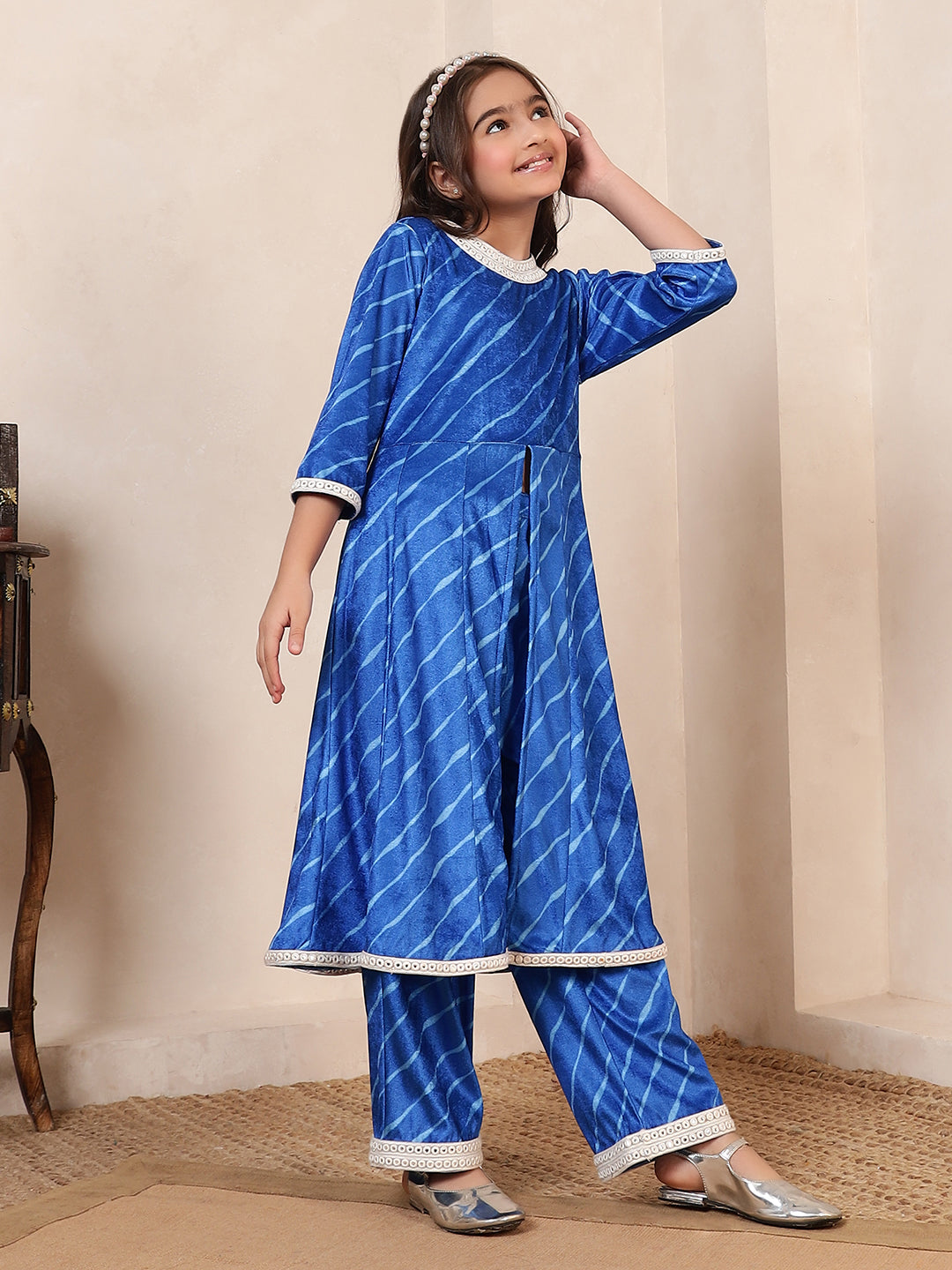 Blue Velvet Kurta Set