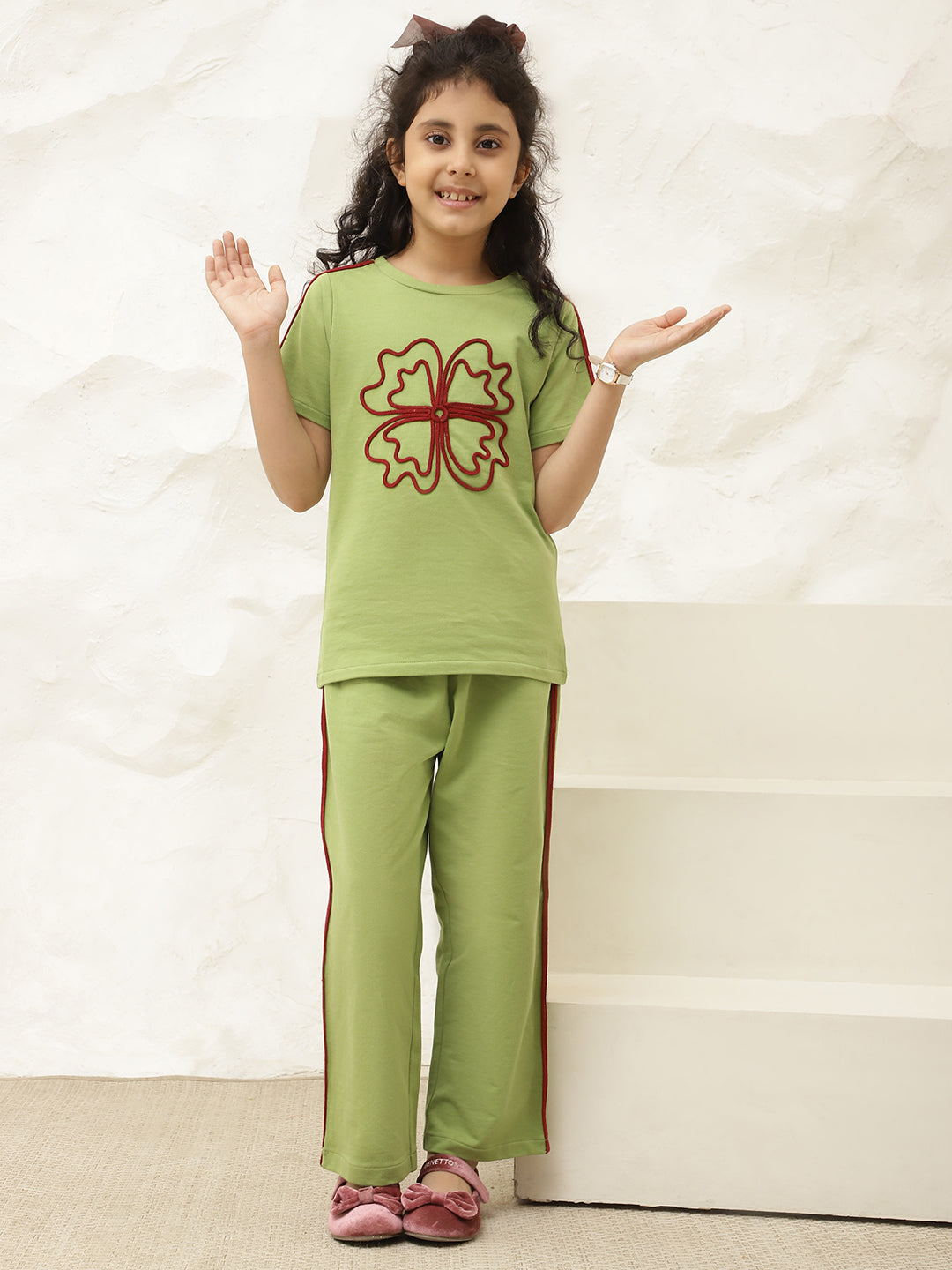 Green Pure Cotton Knit T-Shirt & Pants Co-Ord Set