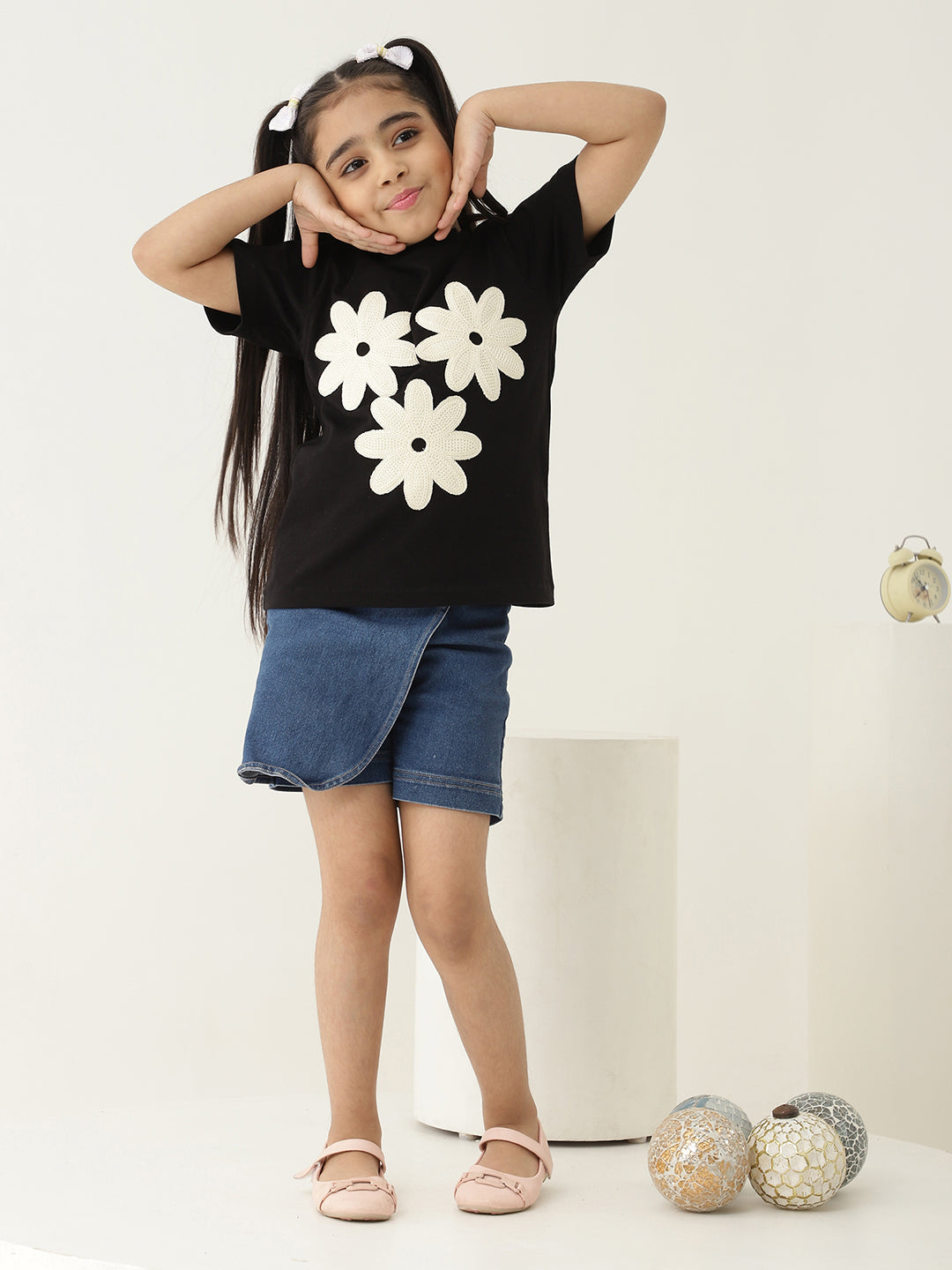 Pure Cotton Knit Patched Flower T-Shirt