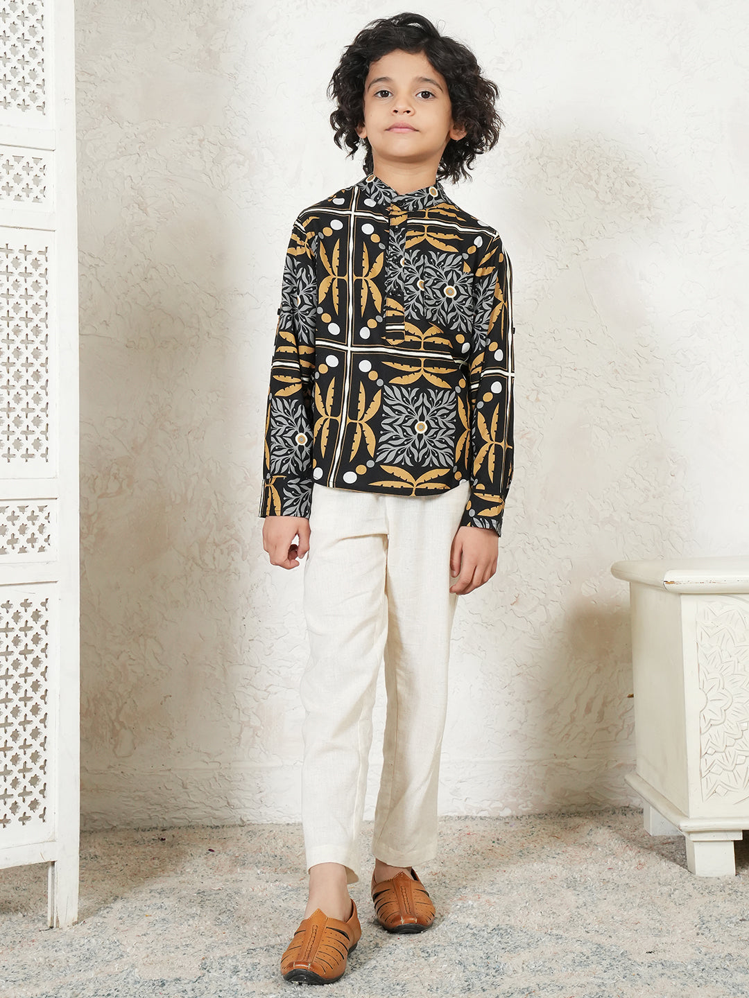 Placement Print Kurta For Boys