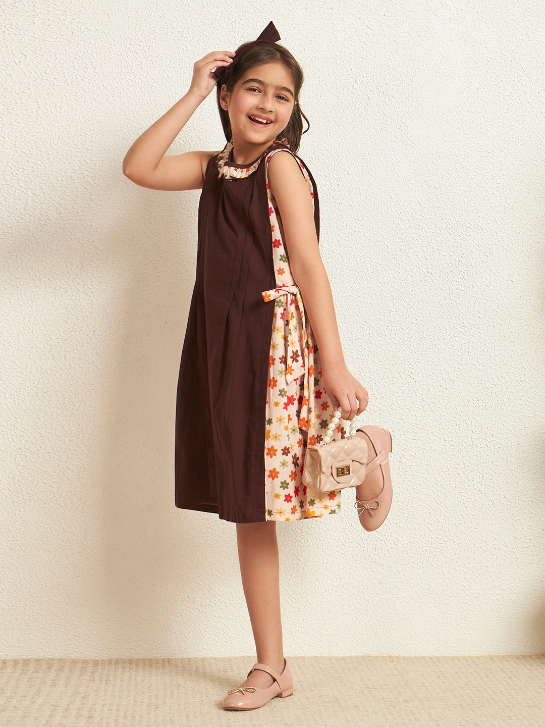 Girl's Brown Cotton Flex Solid With Floral Print A-Line Tiered Dress