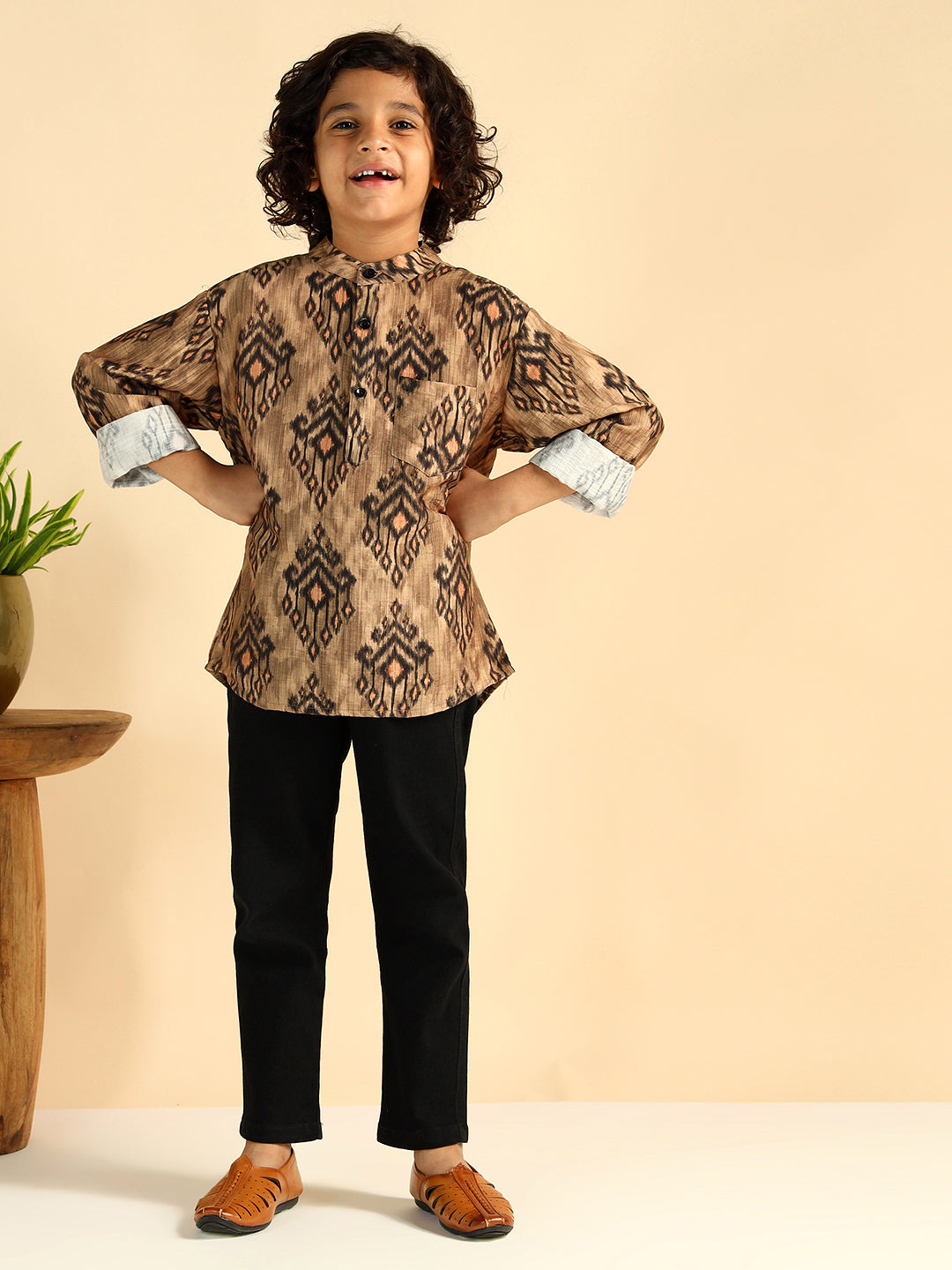 Ikkat Print Short Kurta For Boys